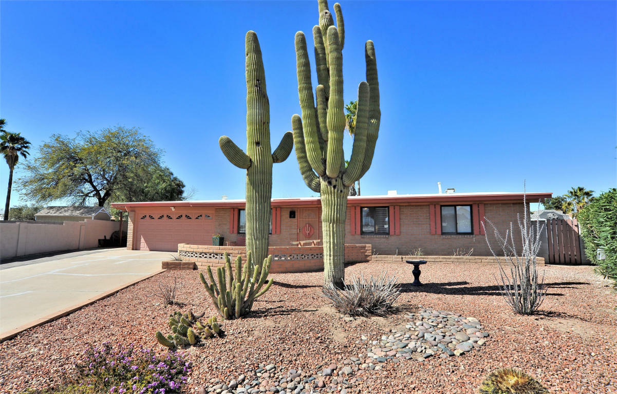 Property Photo:  7809 N John Hancock Avenue  AZ 85741 