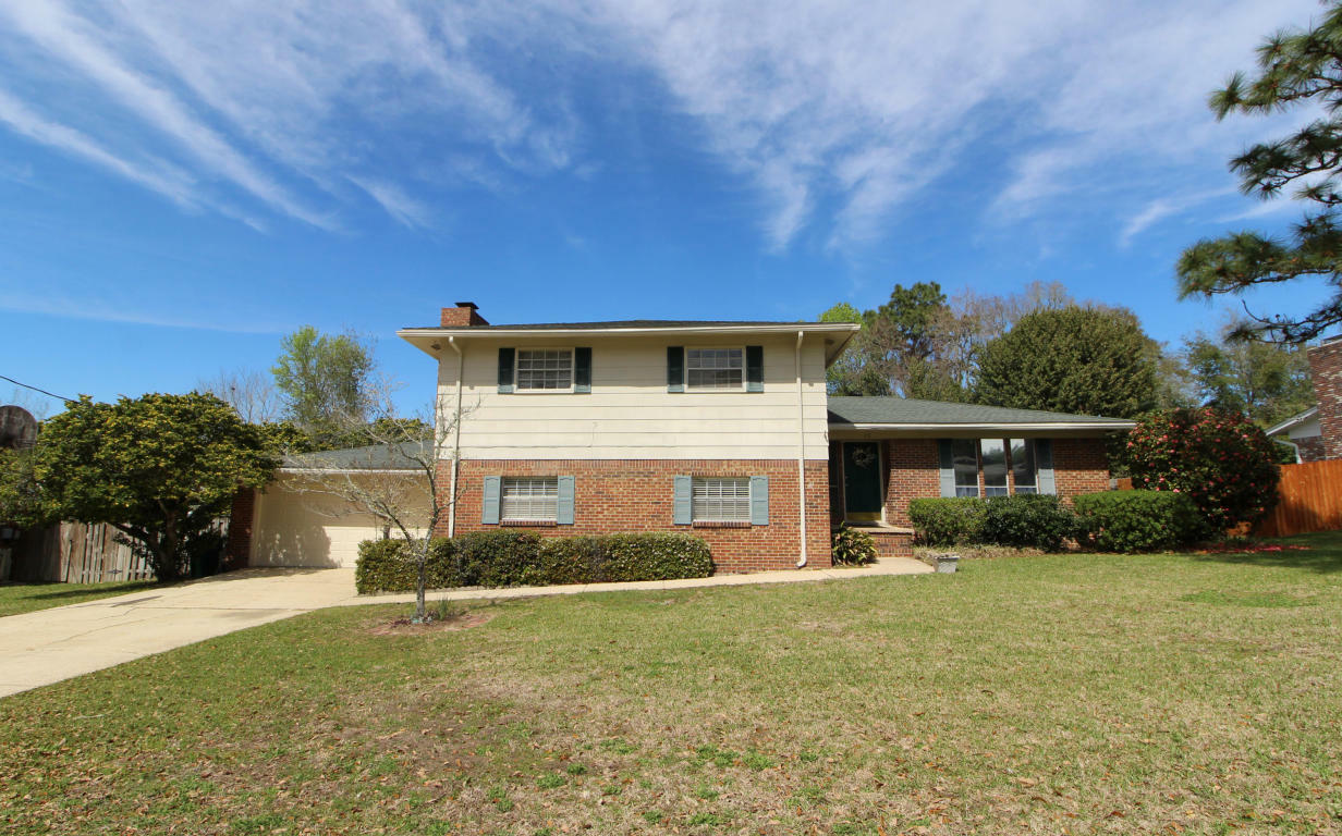 Property Photo: 28 Magnolia Avenue FL 32579