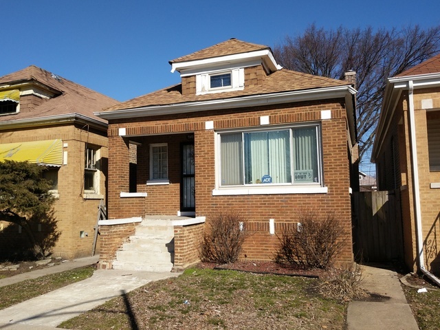 Property Photo:  434 E 90th Street  IL 60619 