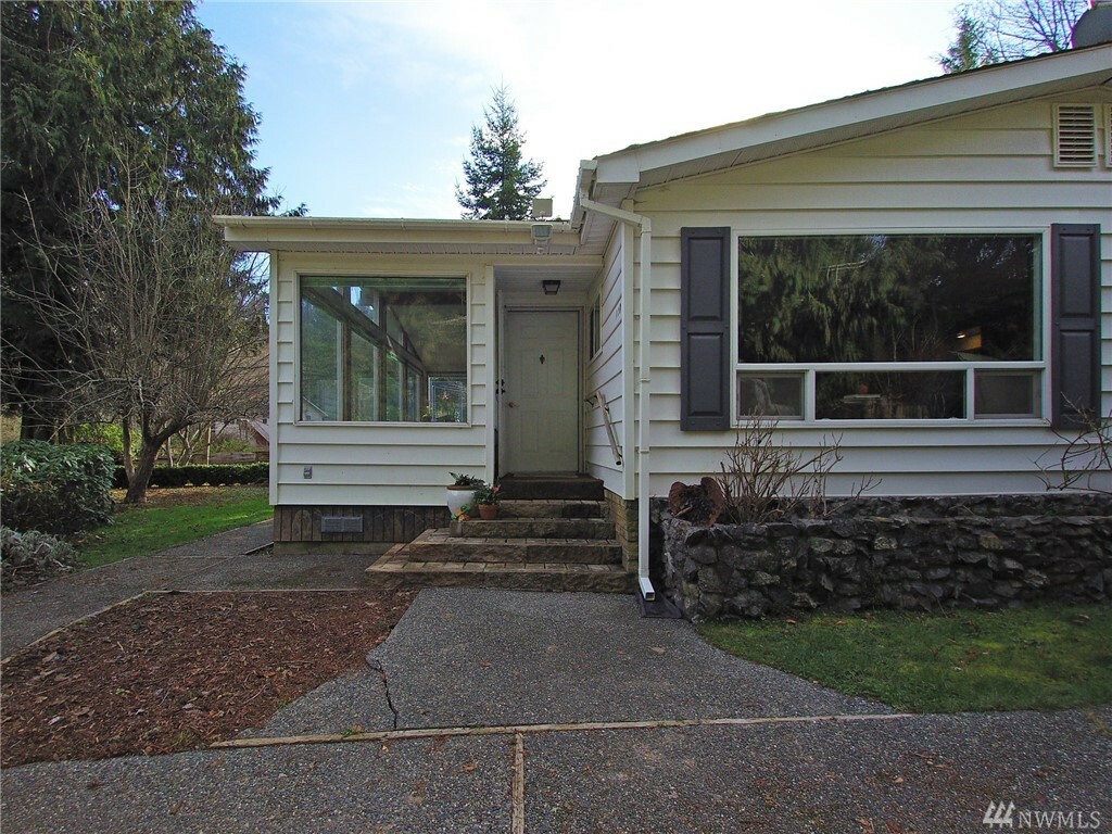 Property Photo: 82 Alder Lane WA 98362