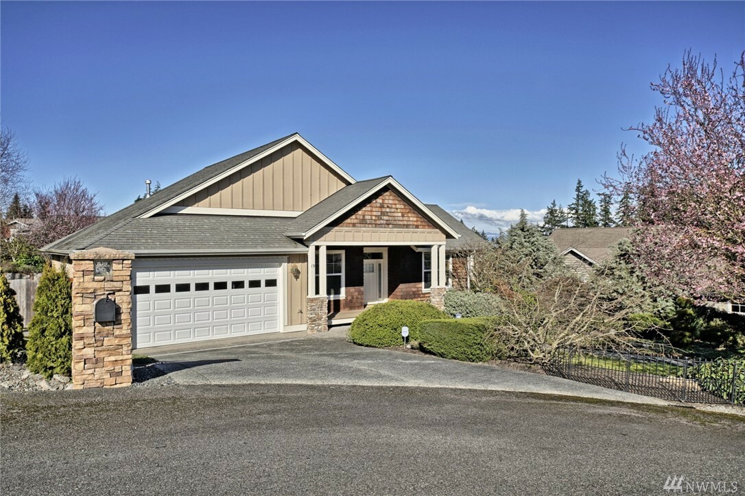 Property Photo:  19 Zurich Ct  WA 98282 