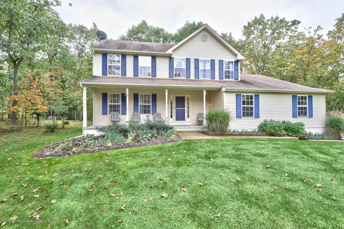 Property Photo:  320 Warwick Drive  NJ 08514 