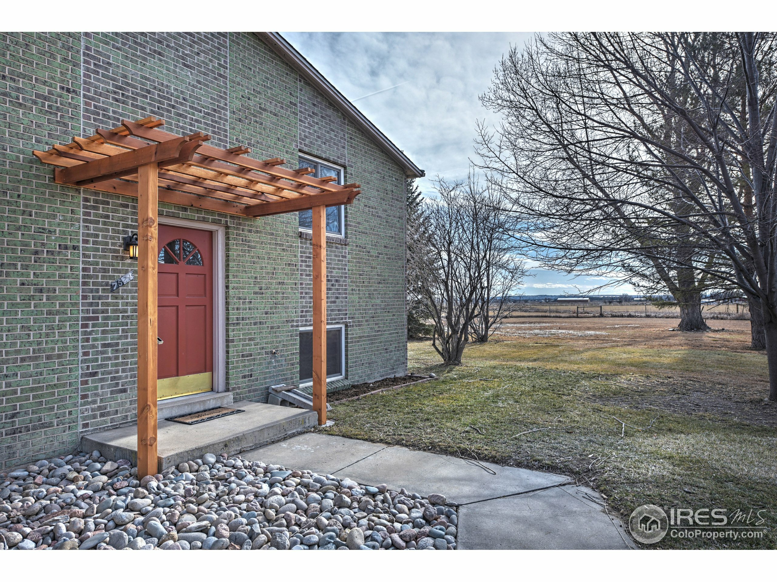 7524 Saint Vrain Rd  Longmont CO 80503 photo