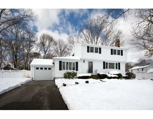 Property Photo: 3 Aberdeen Dr MA 02066