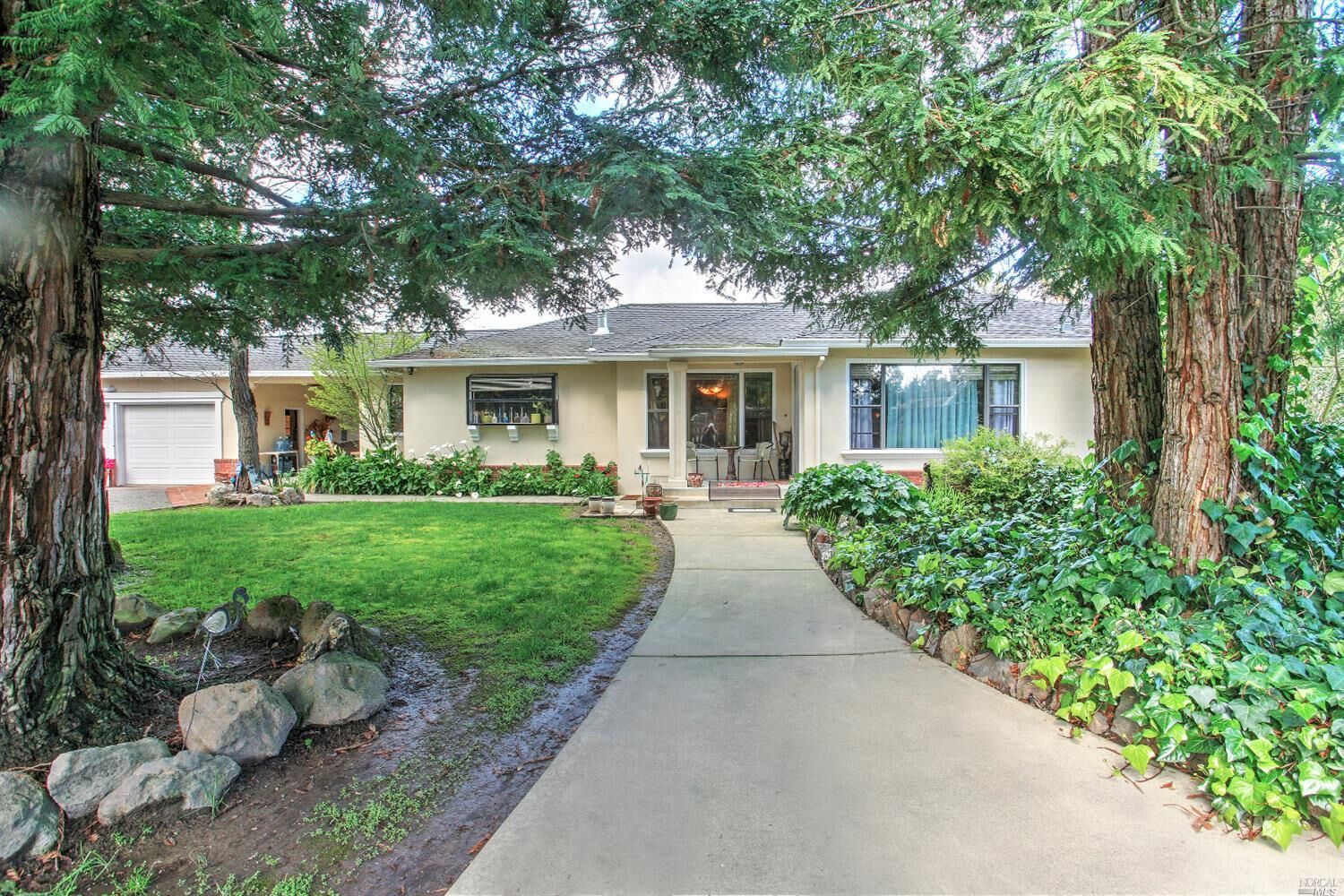 Property Photo: 4559 Sebastopol Road CA 95407