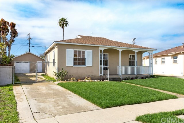 Property Photo:  2671 S Dolphin Street  CA 90731 