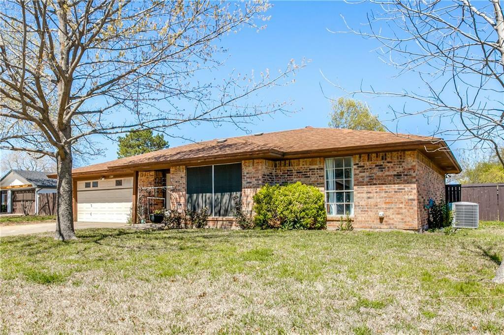 Property Photo:  8413 Springhill Court  TX 76182 