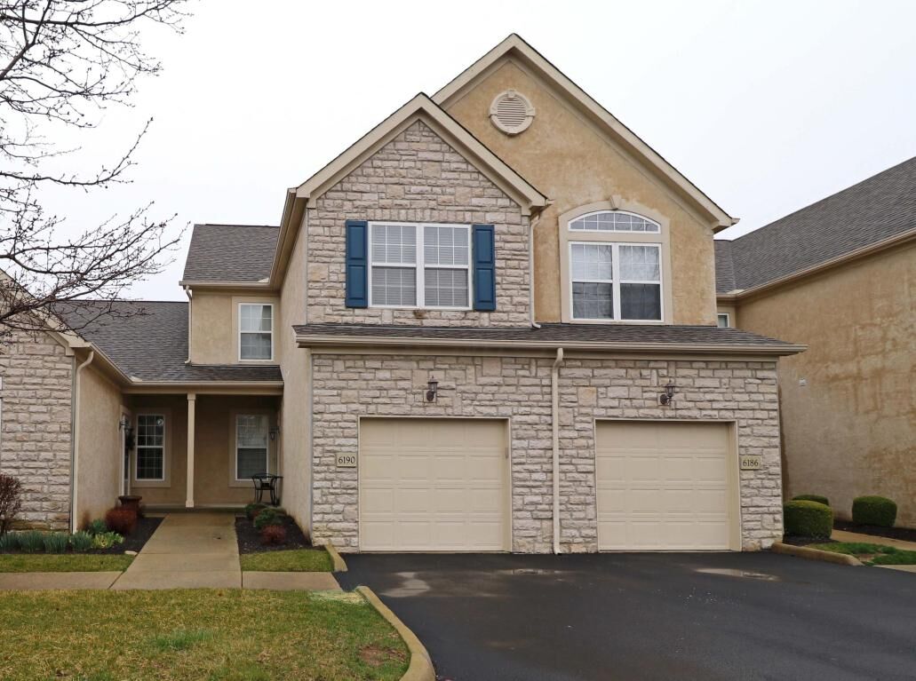 Property Photo:  6190 Turvey W Loop  OH 43016 