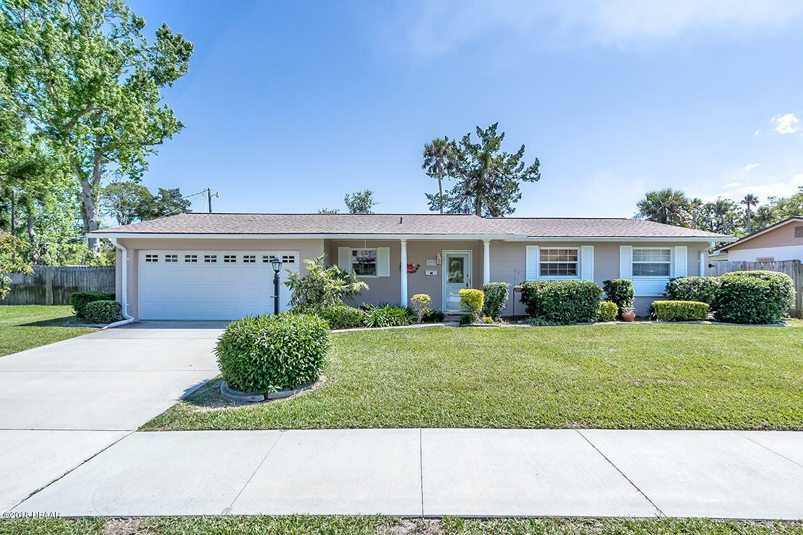 Property Photo:  737 Baywood Lane  FL 32119 