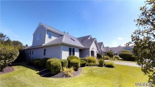 Property Photo: 4009 The Fairway NY 11933