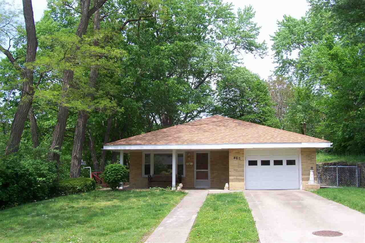 465 W Elm  Canton IL 61520 photo