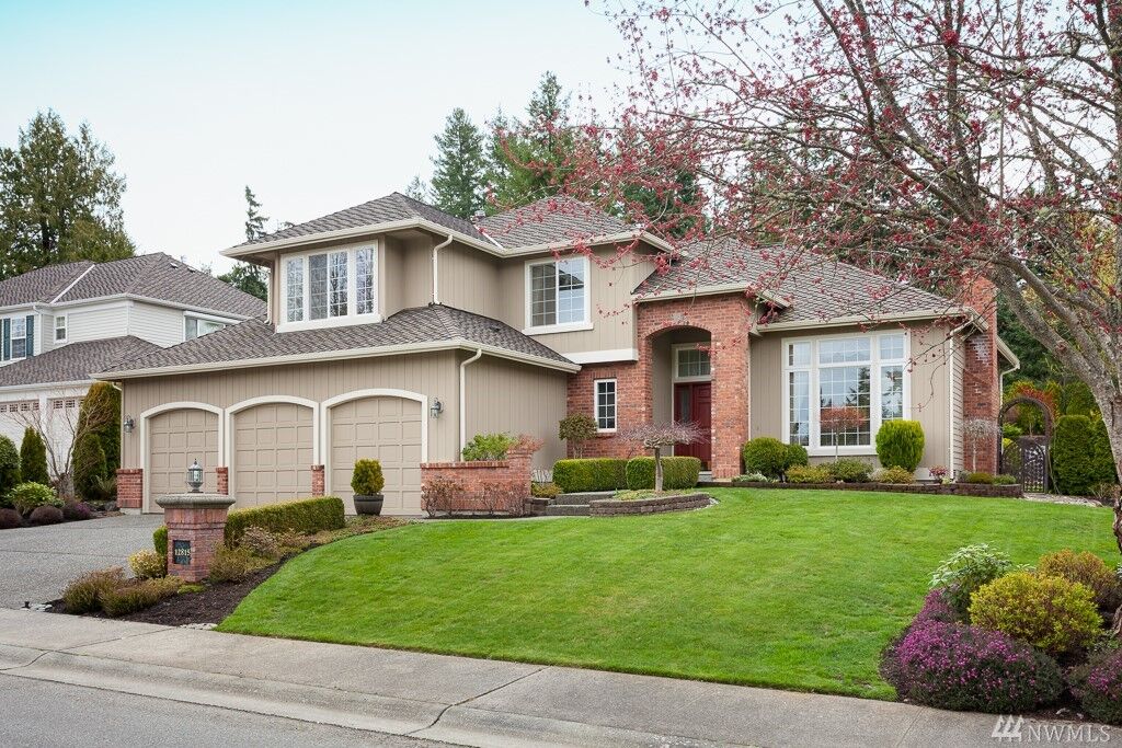 Property Photo:  12815 60th Avenue W  WA 98275 