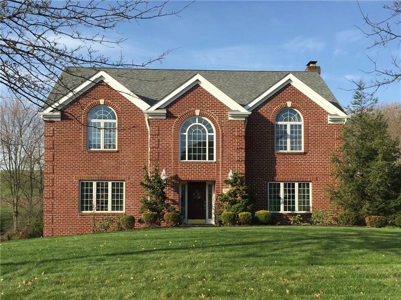 Property Photo:  306 Oak Ridge Drive  PA 15367 