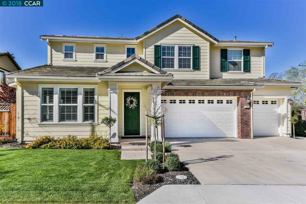 Property Photo: 1977 Cambridge Place CA 94598