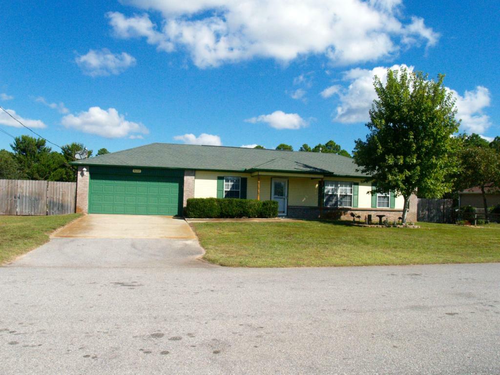Property Photo: 8632 El Paseo Street FL 32566
