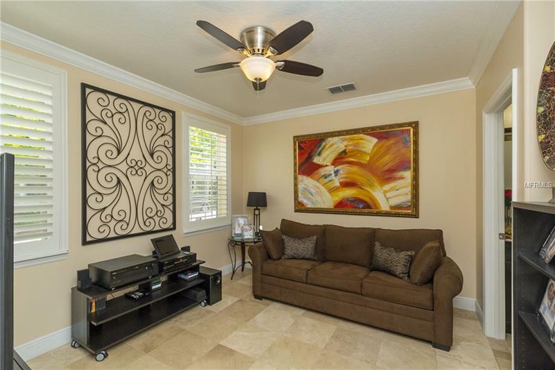 Property Photo:  1641 Chatfield Place  FL 32814 