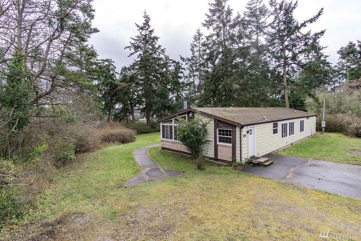 Property Photo: 810 Skylark Place WA 98277