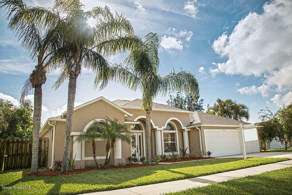 Property Photo:  3231 Biscayne Drive  FL 32953 