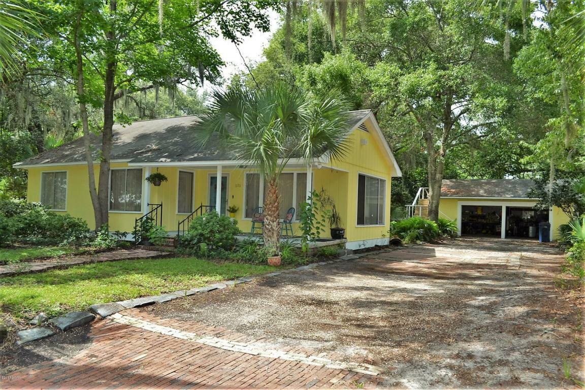 Property Photo: 515 E 5th Street FL 32401