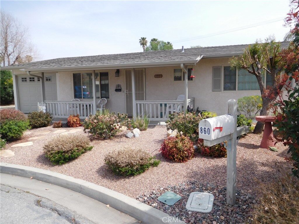 Property Photo:  860 S Inez Street  CA 92543 