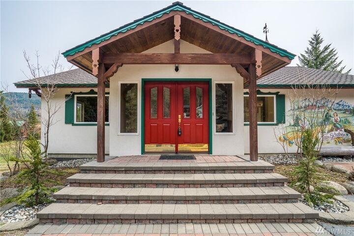 Property Photo:  8151 Icicle Rd  WA 98826 