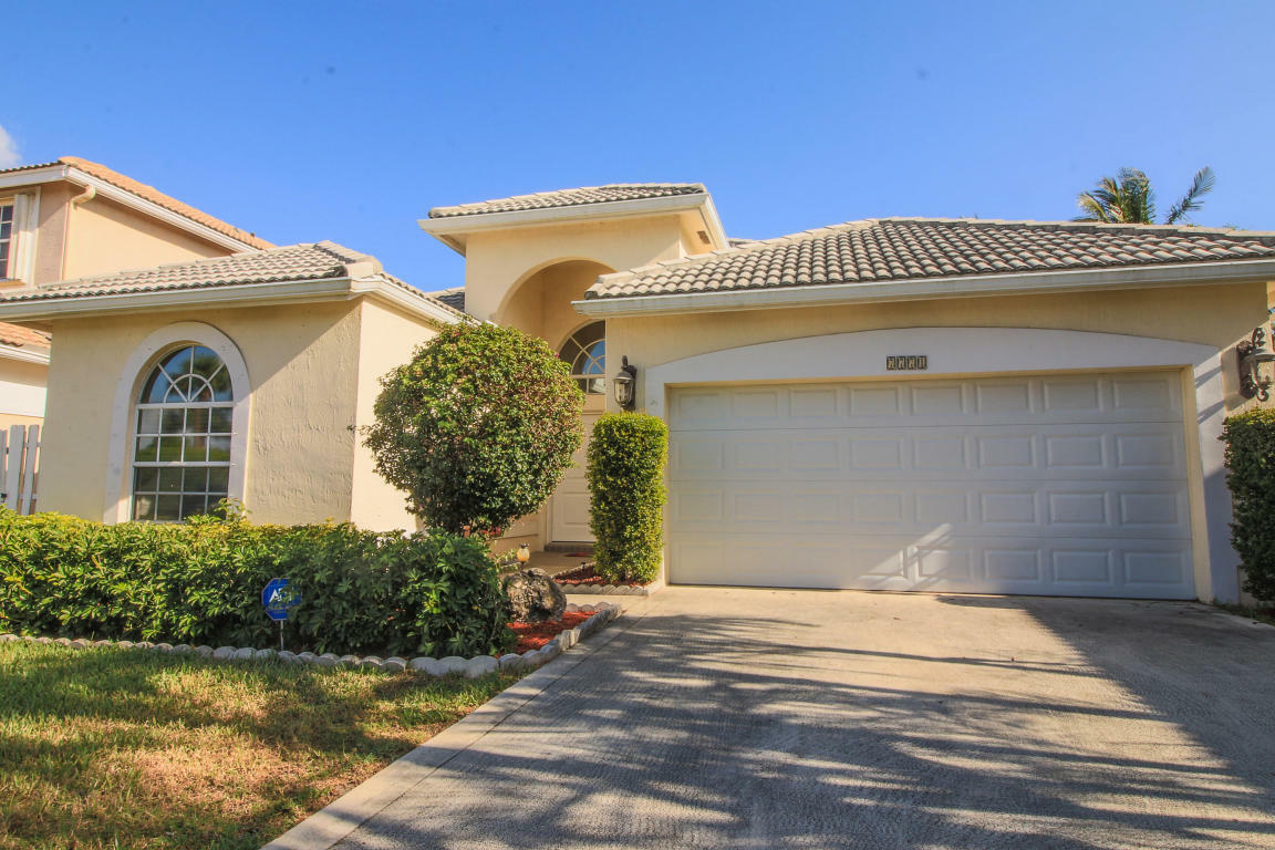 Property Photo:  7771 Thornlee Drive  FL 33467 