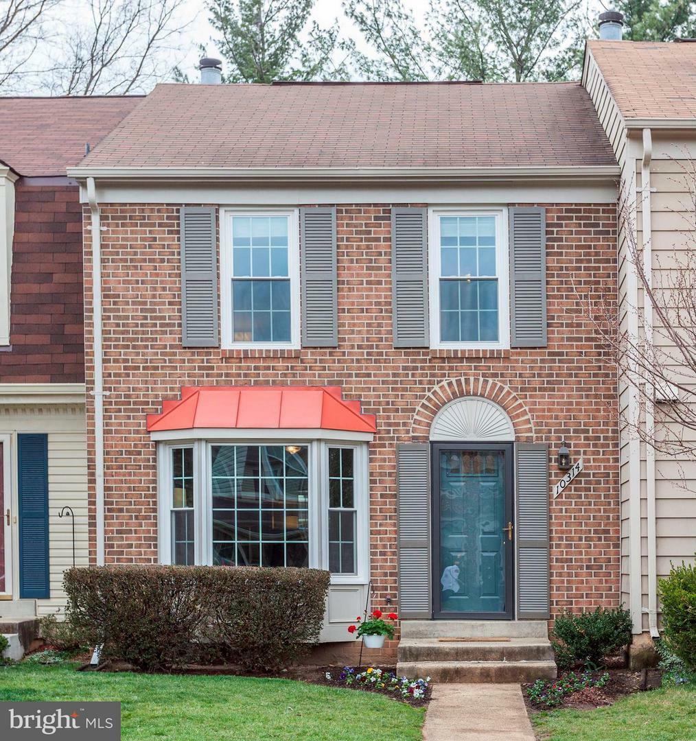 Property Photo:  10314 Colony Park Drive  VA 22032 