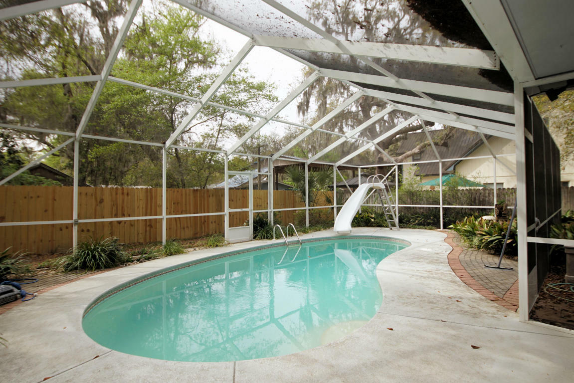 Property Photo:  1211 Cedar Avenue  FL 32578 