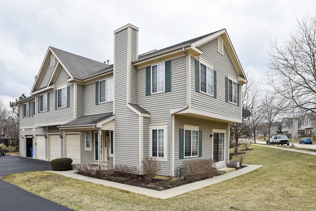 Property Photo:  297 Windsor Court A  IL 60177 