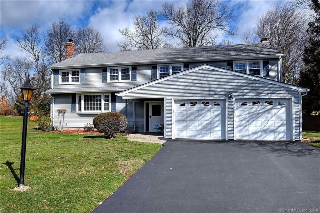 Property Photo:  906 Cloverdale Circle  CT 06109 