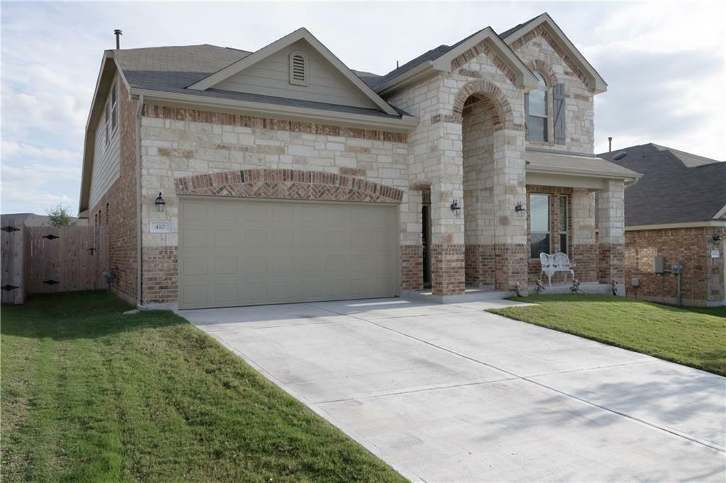 Property Photo:  410 Adoquin Trail  TX 78610 