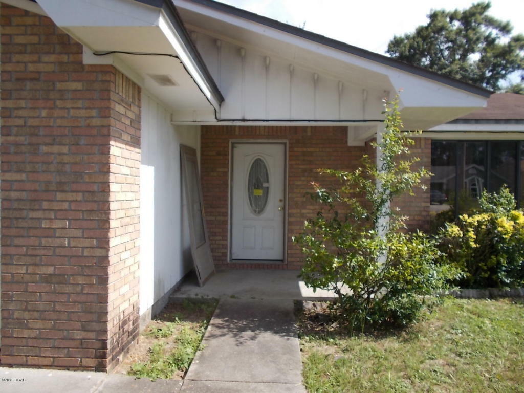 Property Photo:  5326 Peppertree Court  FL 32404 