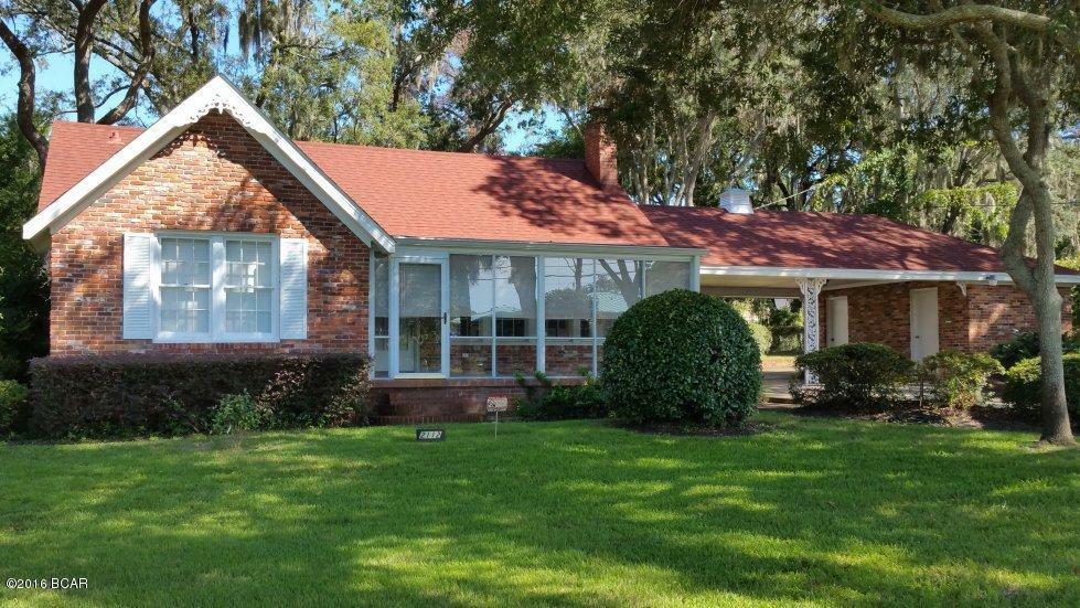 Property Photo:  2112 W 9th Street  FL 32401 