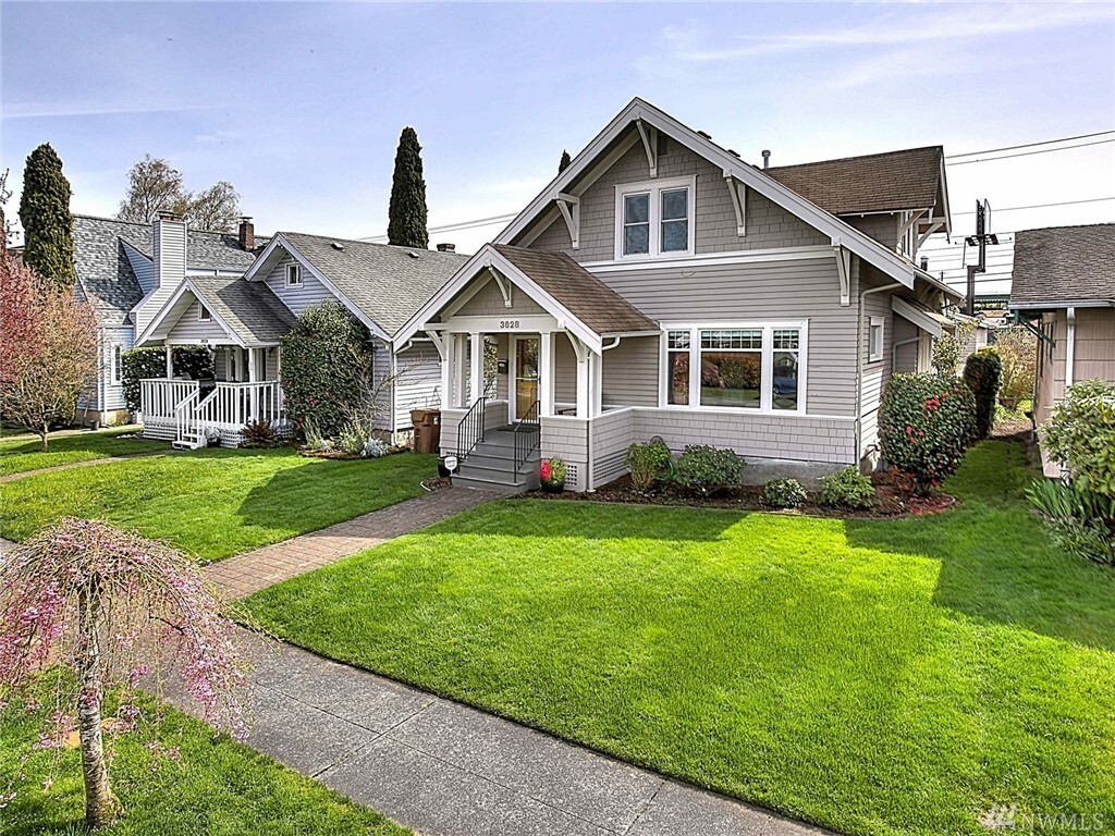 Property Photo:  3828 N 7th St  WA 98406 