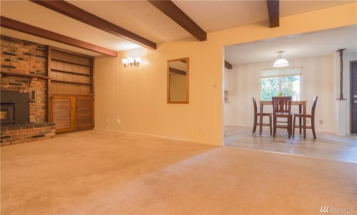 Property Photo: 5420 79th St E WA 98371