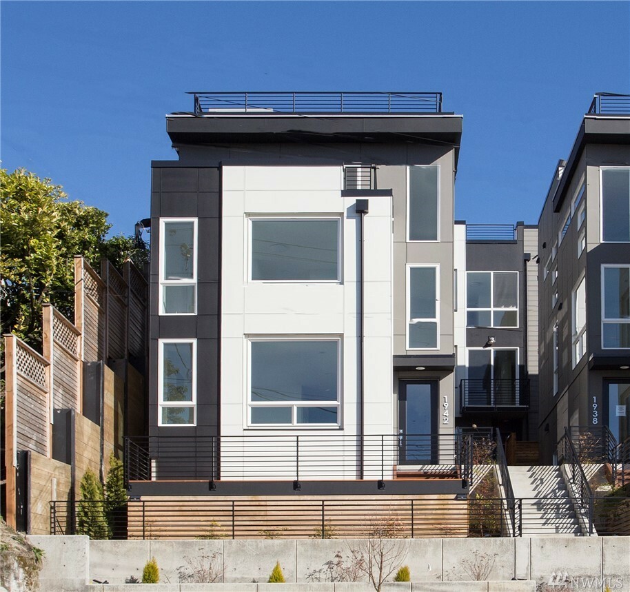 Property Photo: 1938 10th Ave W WA 98119