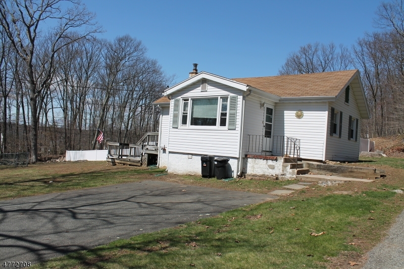 Property Photo:  2 Oneida Ave  NJ 07850 