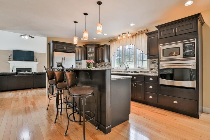 Property Photo:  32 Donald Drive  NH 03032 