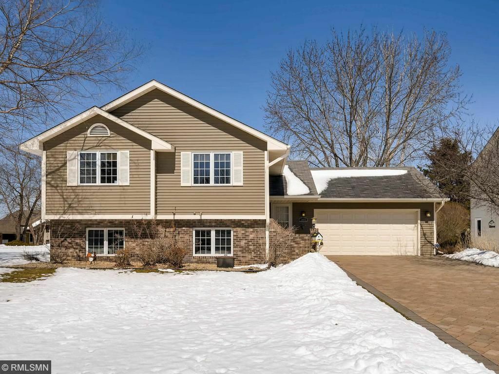Property Photo: 3885 Stonebridge Drive N MN 55123