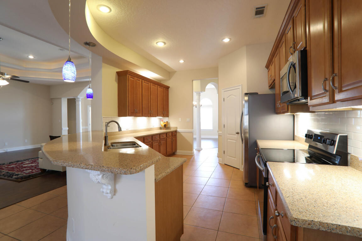 Property Photo: 1793 Bridgeport Colony Lane FL 32547