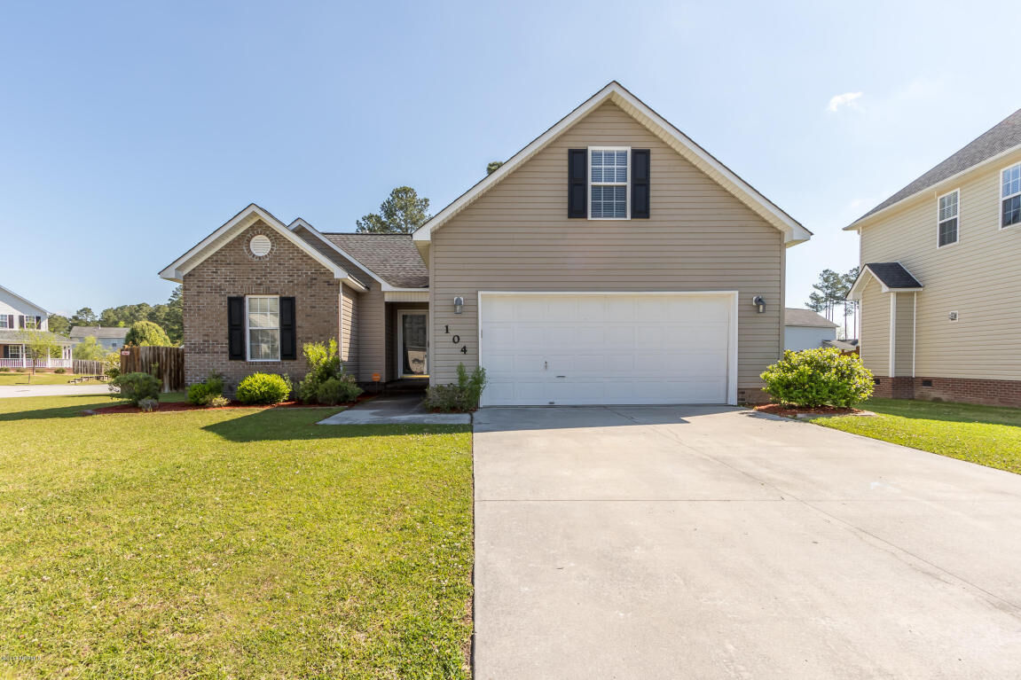 Property Photo:  104 Cypress Bay Drive  NC 28546 