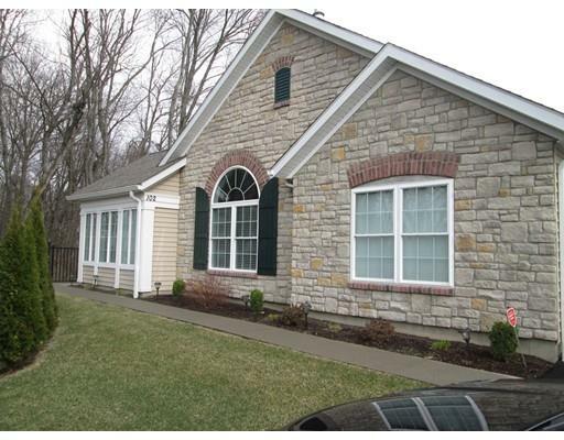 Property Photo: 102 Stonybrook Way 102 MA 01075