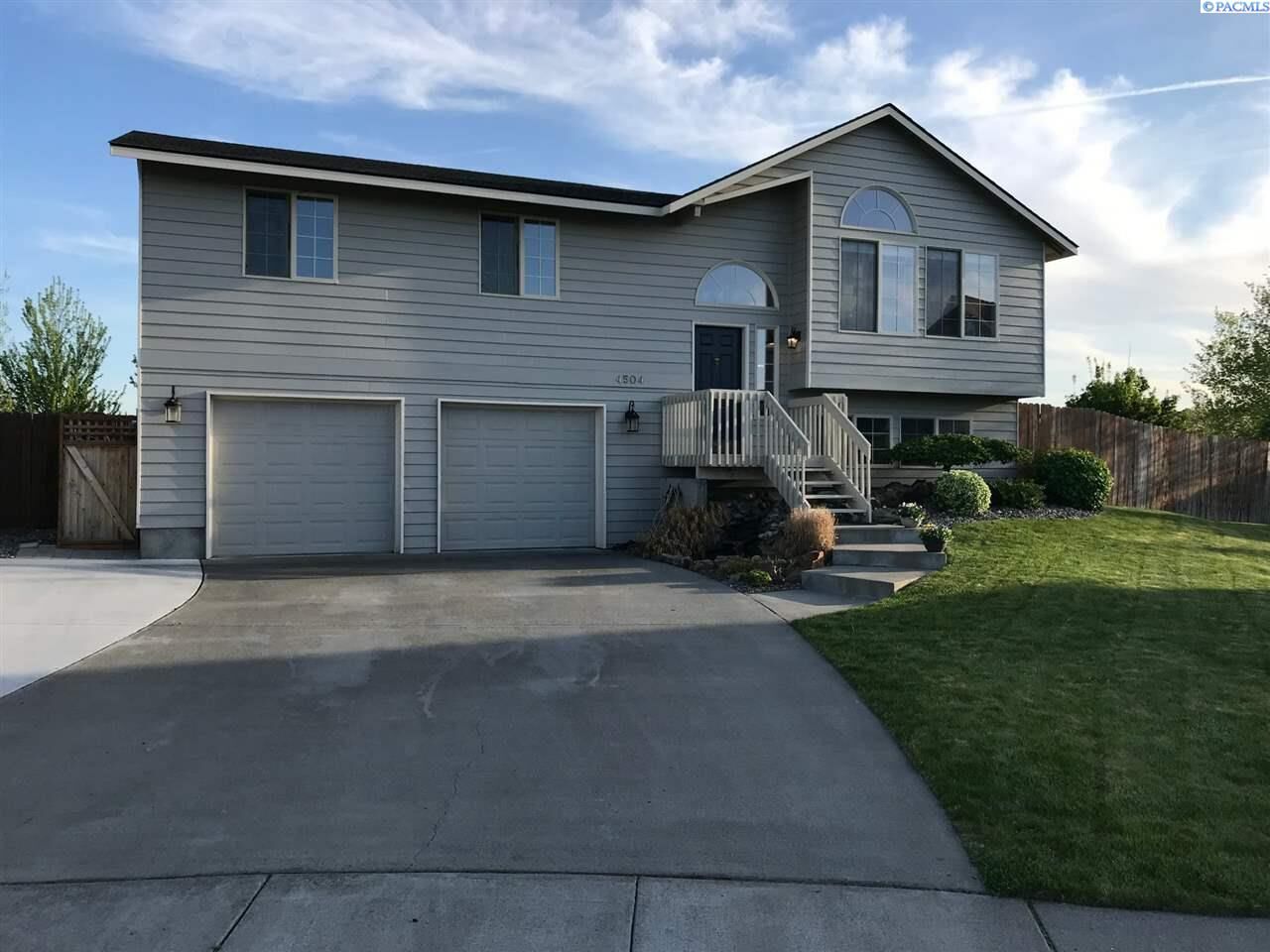 Property Photo: 4504 N 44th Place WA 99301