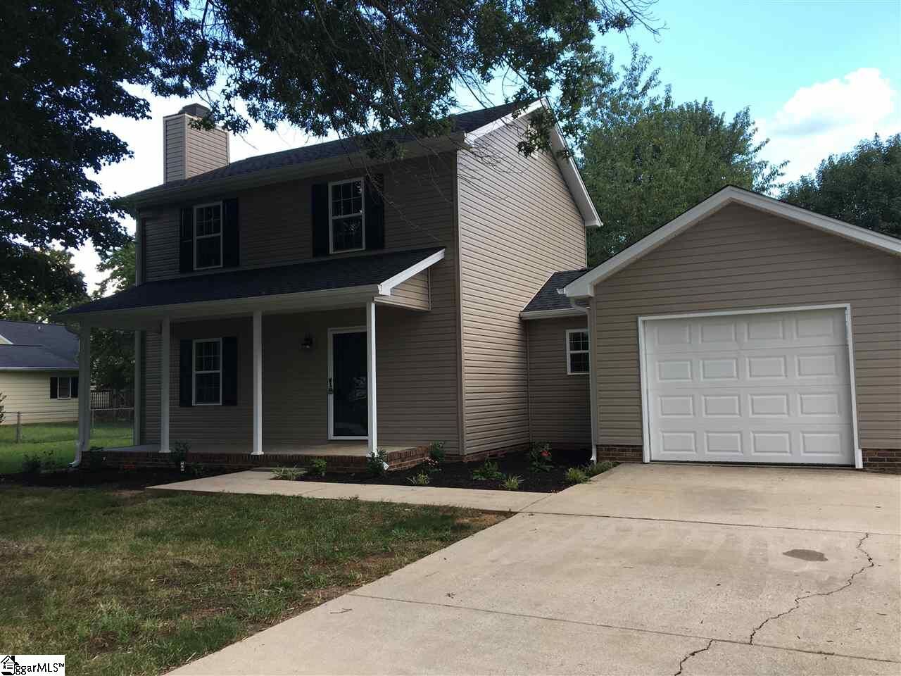 Property Photo: 206 Brown Road SC 29681