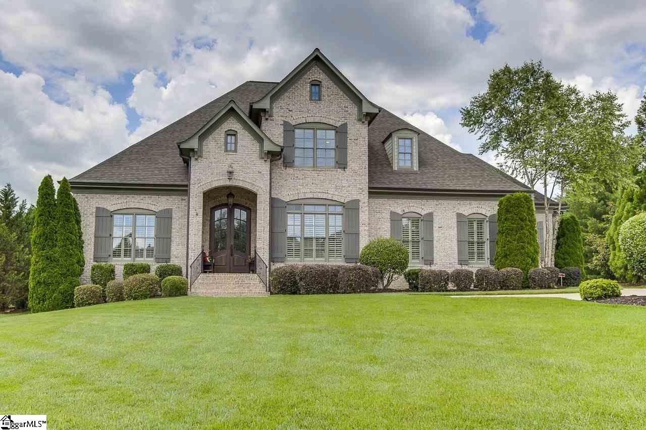 Property Photo: 506 Brixton Circle SC 29681