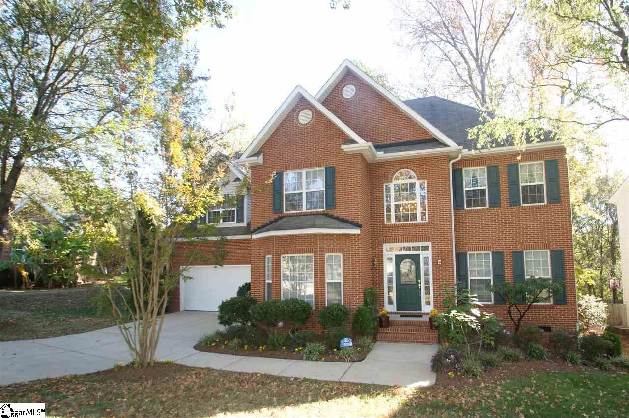 Property Photo: 102 N Staghorn Lane SC 29650
