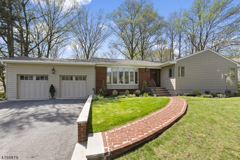 Property Photo:  144 Devon Rd  NJ 07067 