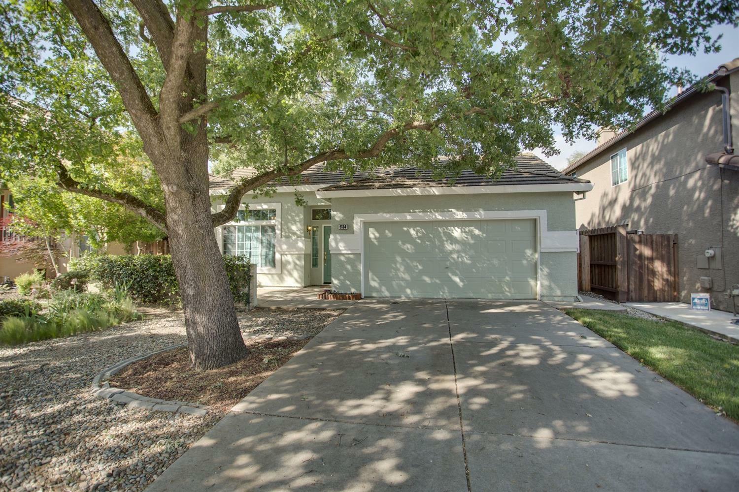 Property Photo:  9134 Bungalow Way  CA 95758 