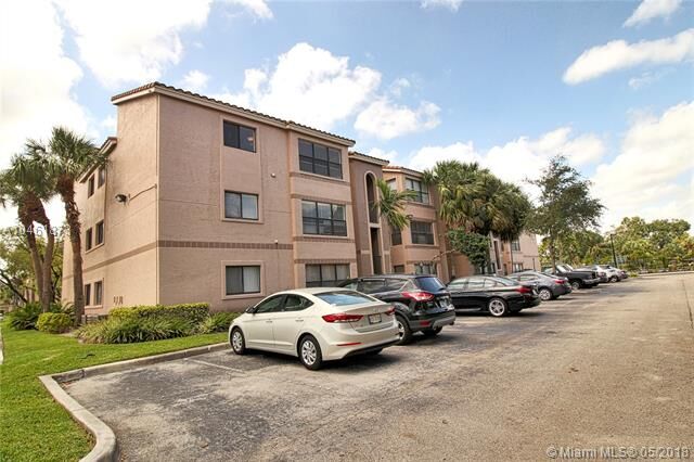 Property Photo: 2846 S. University Dr. 4202 FL 33328