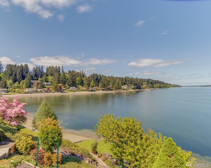 Property Photo:  3312 French Loop NW  WA 98502 